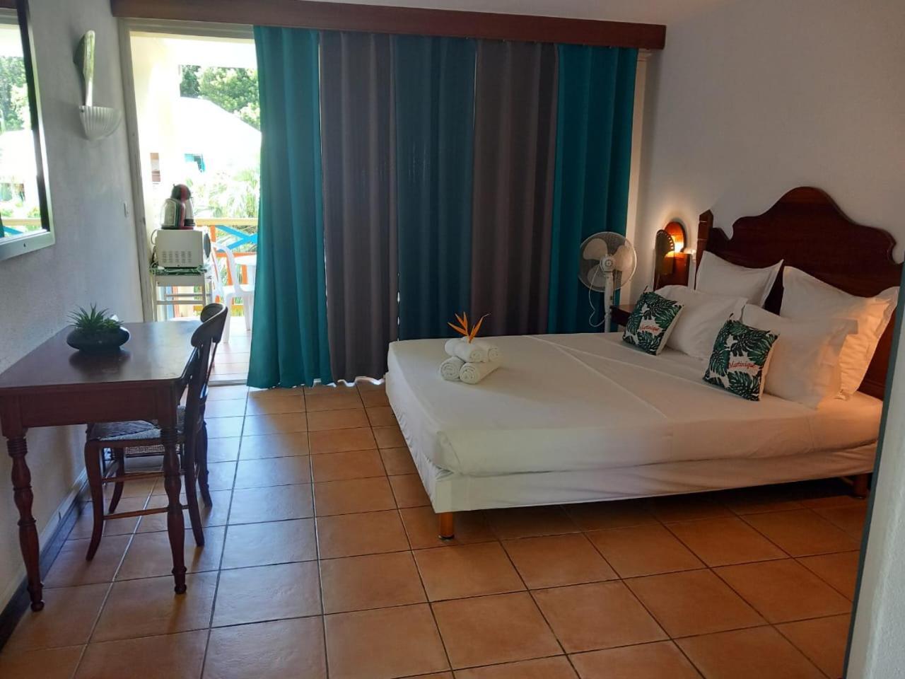 Appartement Mathena Caritan Extérieur photo